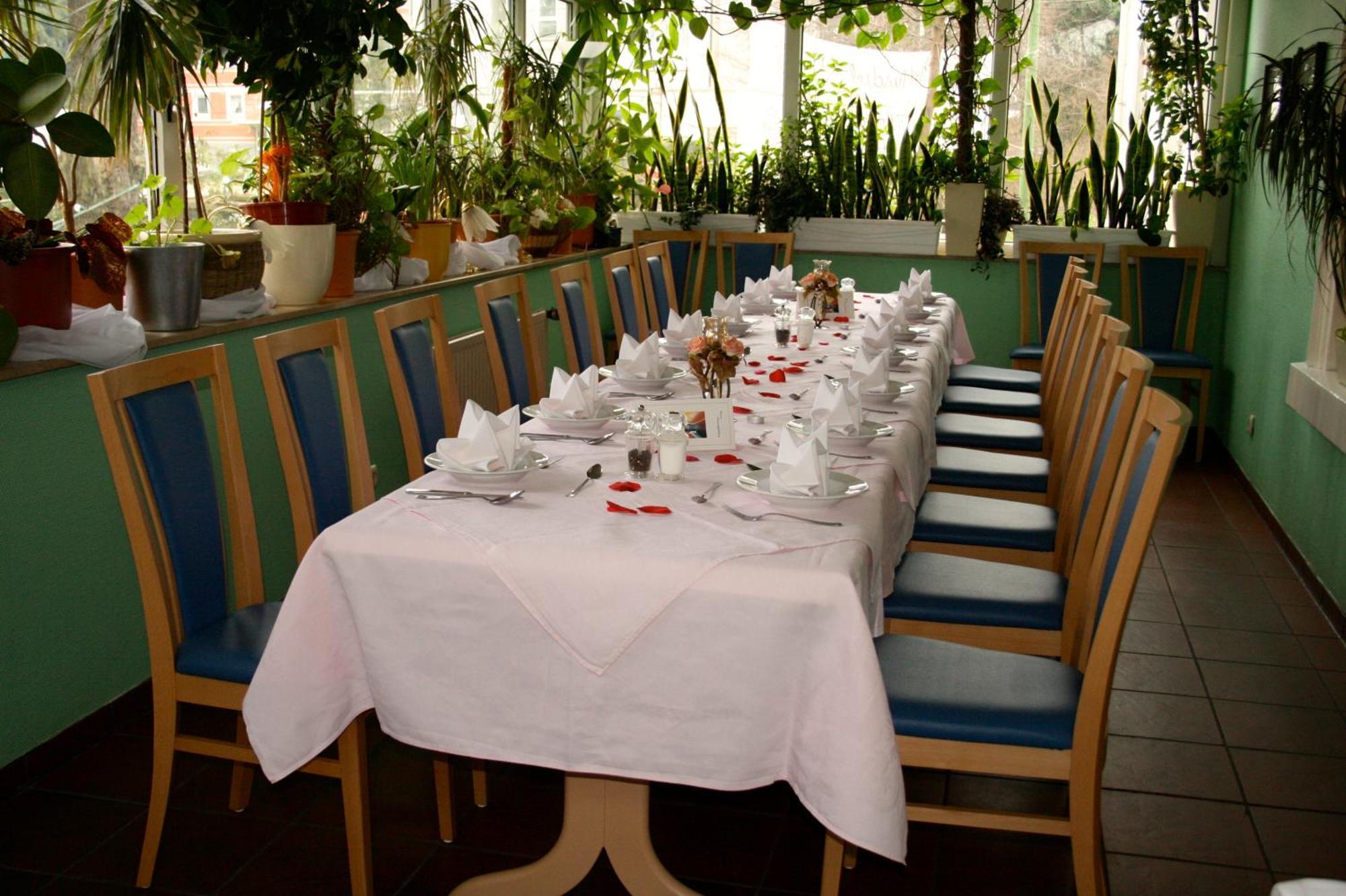 Hotel Am Schloss Borbeck Essen Esterno foto