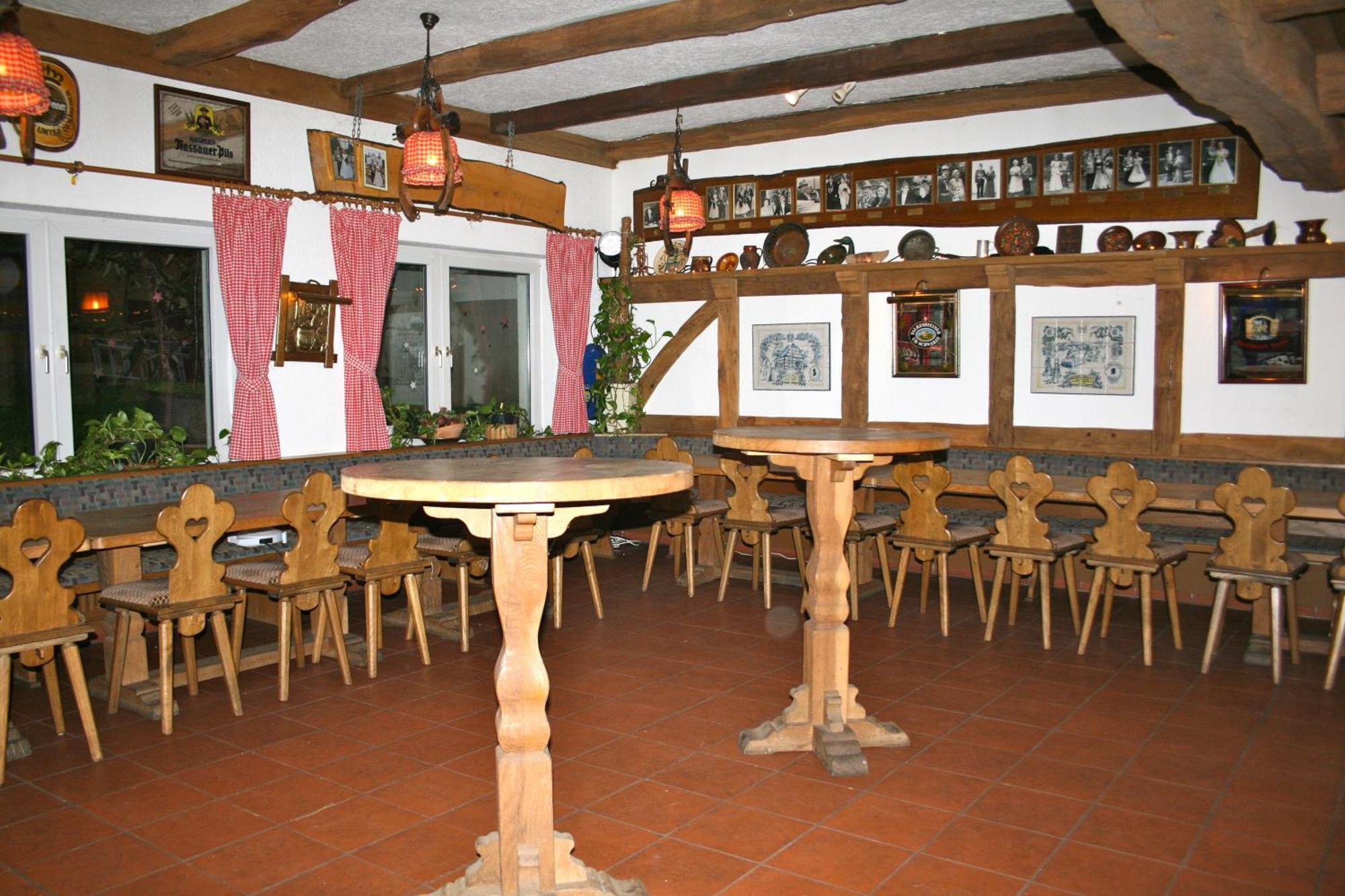 Hotel Am Schloss Borbeck Essen Esterno foto